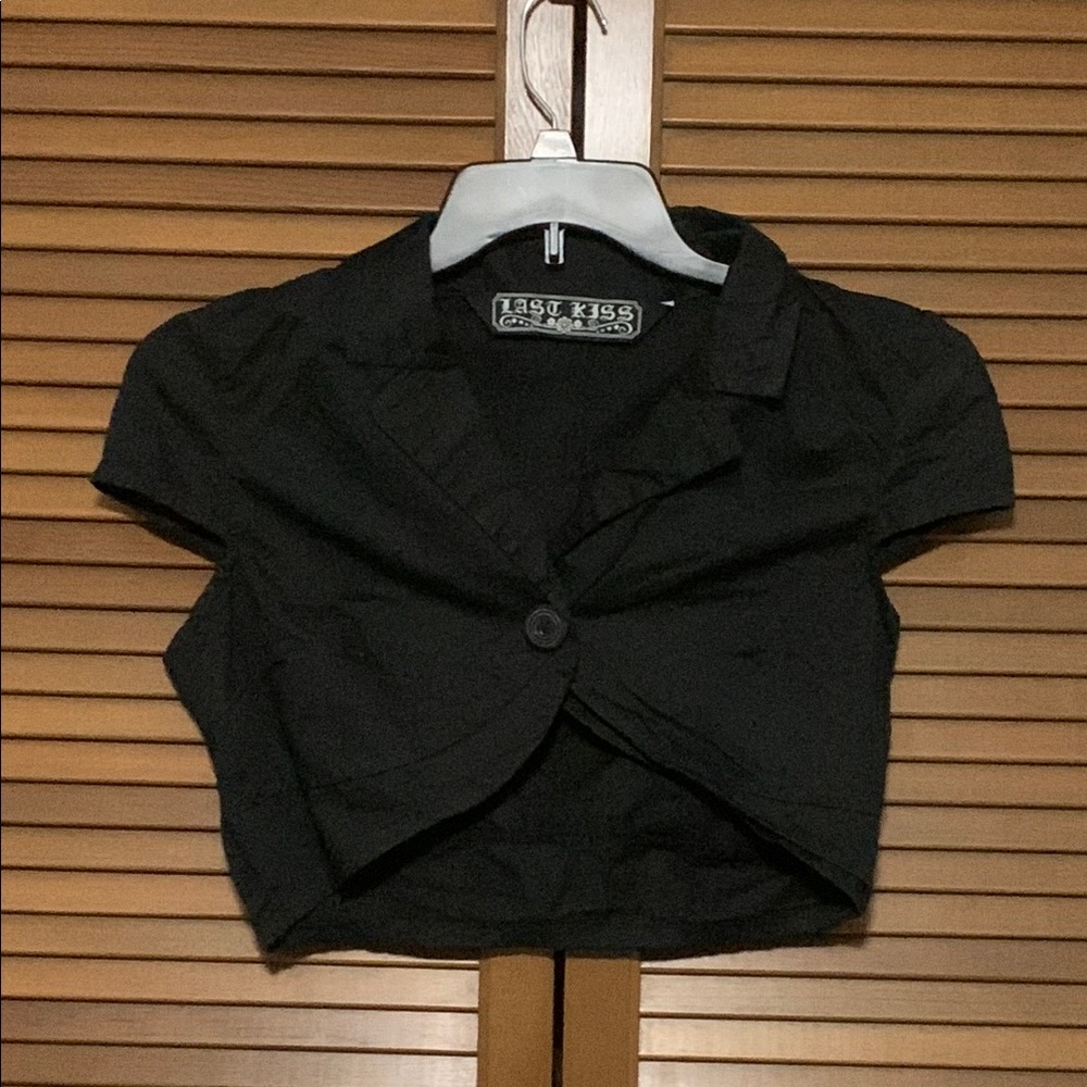 Last Kiss goth black cotton crop button top large L